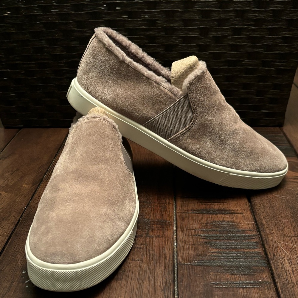 VINCE | Vince Slip On Flats Loafers Size 8.5